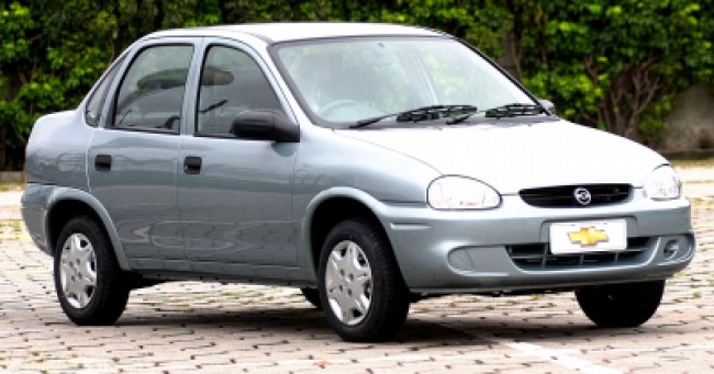 consumo de Corsa Sedan 2003 