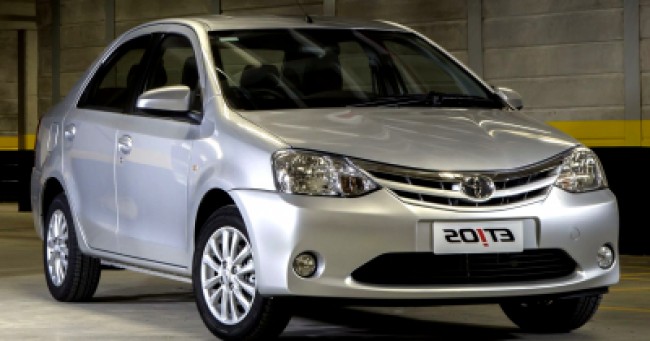 consumo de Etios Sedan 2014 